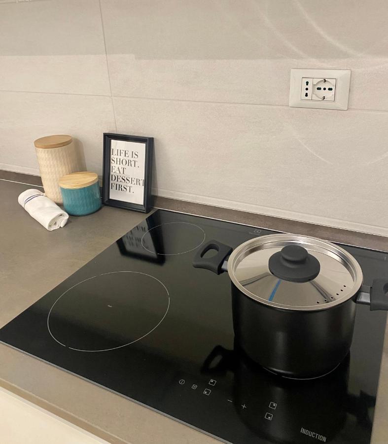 Suite Stresa Milano Centrale 3Pax Wifi Zewnętrze zdjęcie